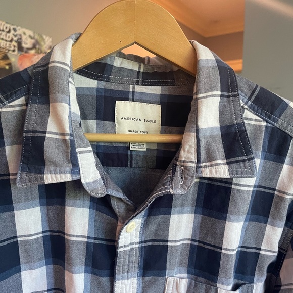 American Eagle Flannel- Blue Checkered Flannel- Size: Men’s large - Picture 2 of 5